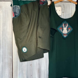 "Alenka a bílý králík ll”, krátká sukně s kapsami