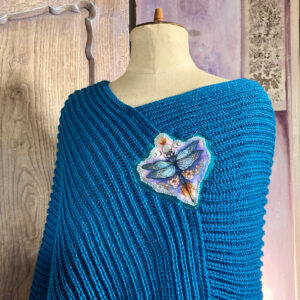 "Dragonfly", krátké pončo petrol