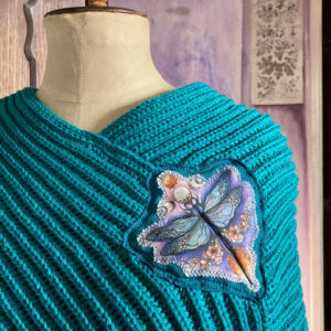 "Dragonfly", krátké pončo tyrkys